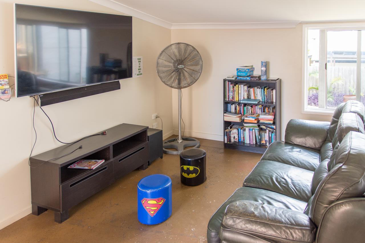 Joe'S Place Backpackers Brisbane Exterior photo