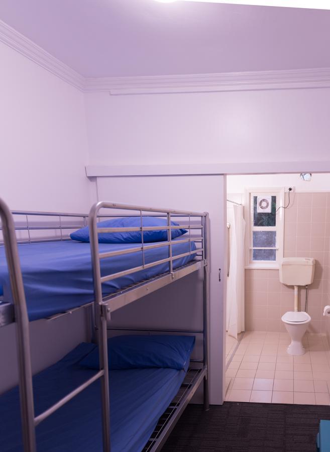 Joe'S Place Backpackers Brisbane Exterior photo